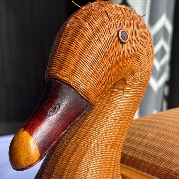 Vintage Wicker Duck Storage Basket - Picture 5 of 10